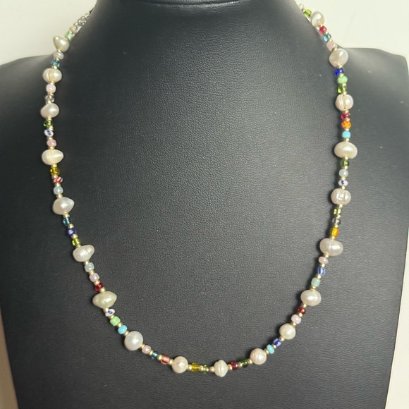 White Pearl and Crystal Necklace Collection - Picture 8 of 15